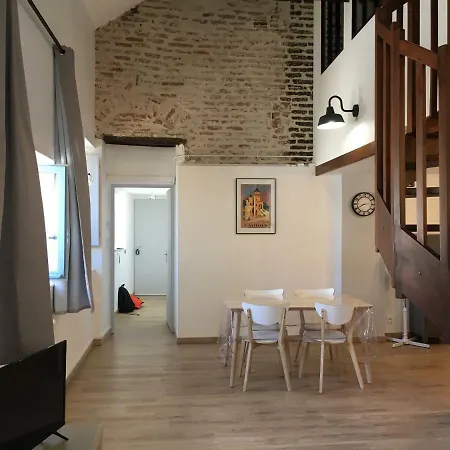 Apartment Le Loft Du Chateau Du Roi