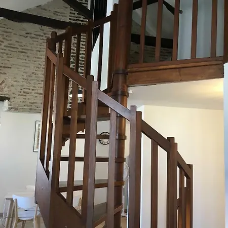 Le Loft Du Chateau Du Roi 아파트 *